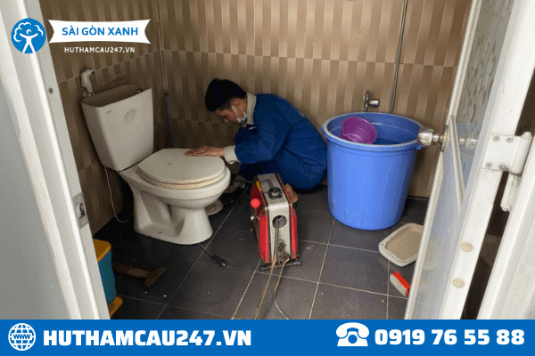 Số lượng khách hàng trung thành lựa chọn dịch vụ hút hầm cầu tại quận Tân Phú không ngừng gia tăng